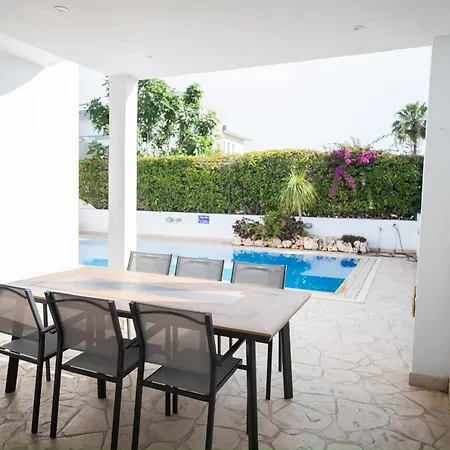 Amalthea Villa *